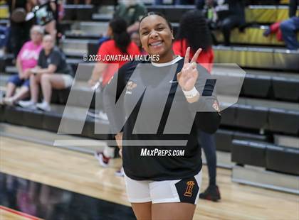 Thumbnail 1 in Jennings vs. Brusly (LHSAA Division II Non-Select Quarterfinal) photogallery.