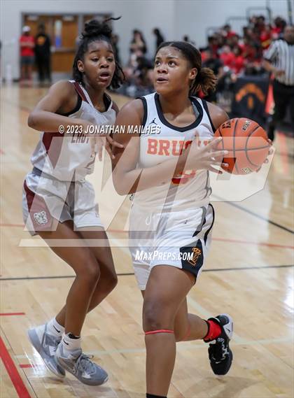 Thumbnail 1 in Jennings vs. Brusly (LHSAA Division II Non-Select Quarterfinal) photogallery.
