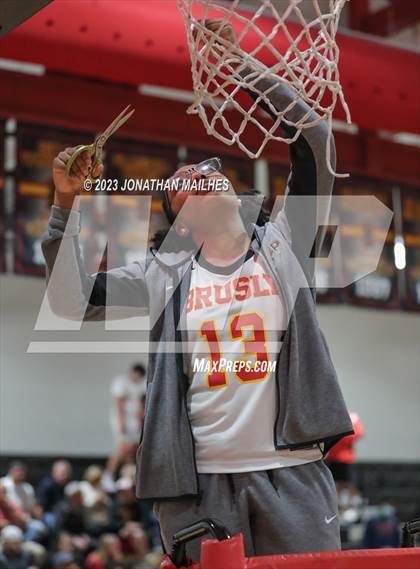 Thumbnail 3 in Jennings vs. Brusly (LHSAA Division II Non-Select Quarterfinal) photogallery.
