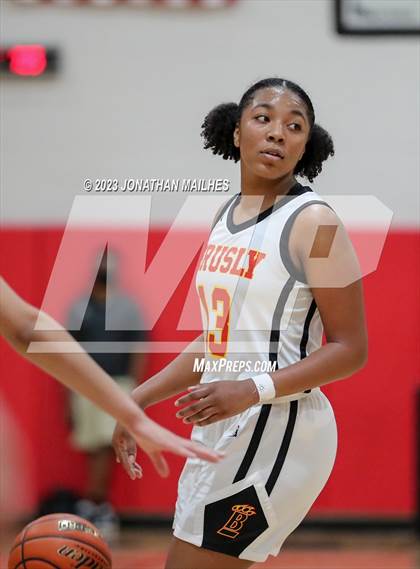 Thumbnail 3 in Jennings vs. Brusly (LHSAA Division II Non-Select Quarterfinal) photogallery.
