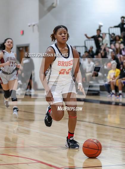 Thumbnail 2 in Jennings vs. Brusly (LHSAA Division II Non-Select Quarterfinal) photogallery.