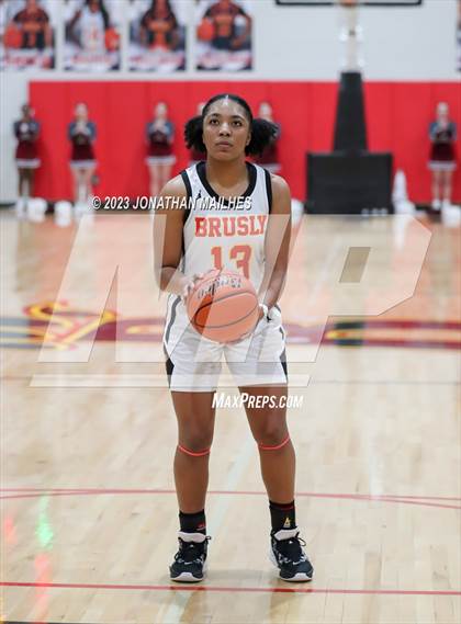 Thumbnail 3 in Jennings vs. Brusly (LHSAA Division II Non-Select Quarterfinal) photogallery.
