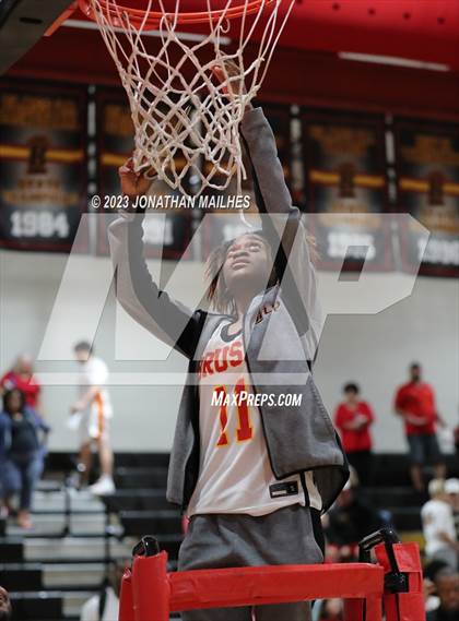 Thumbnail 3 in Jennings vs. Brusly (LHSAA Division II Non-Select Quarterfinal) photogallery.