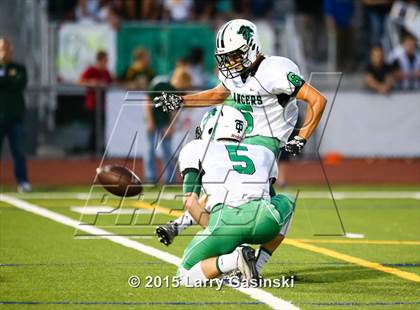 Thumbnail 2 in Thousand Oaks @ Canyon photogallery.