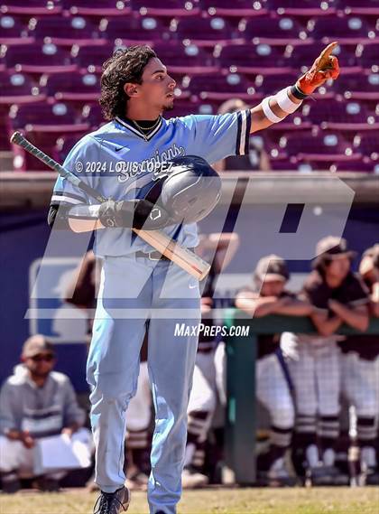 Thumbnail 2 in Camarillo @ St. Francis (CIF SS DIV 4 Championship) photogallery.