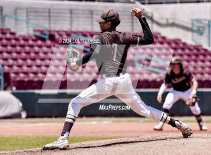 Thumbnail 3 in Camarillo @ St. Francis (CIF SS DIV 4 Championship) photogallery.
