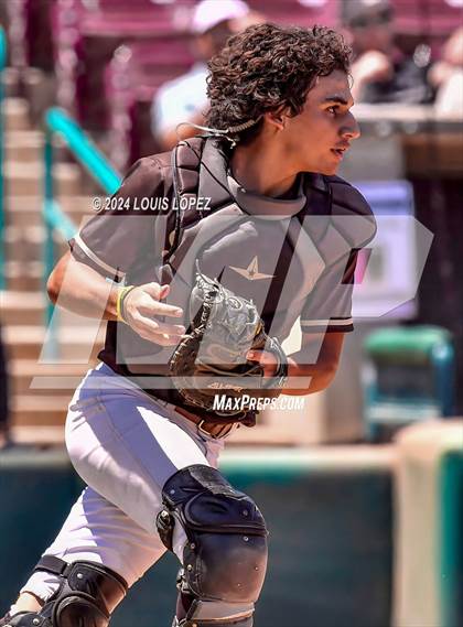 Thumbnail 2 in Camarillo @ St. Francis (CIF SS DIV 4 Championship) photogallery.