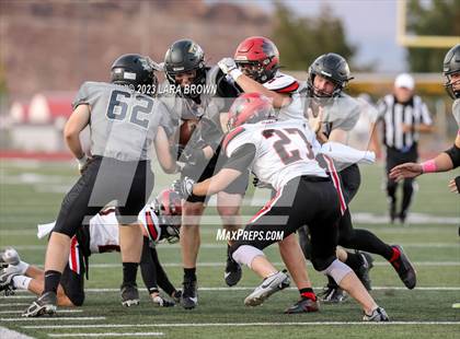 Thumbnail 3 in Desert Hills vs. Hurricane (UHSAA 4A Round 1) photogallery.