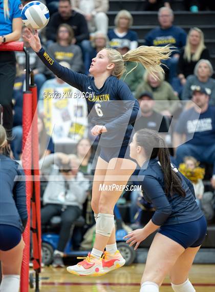Thumbnail 2 in Clarkston vs. Hartland (MHSAA Division 1 Regional Semifinal) photogallery.