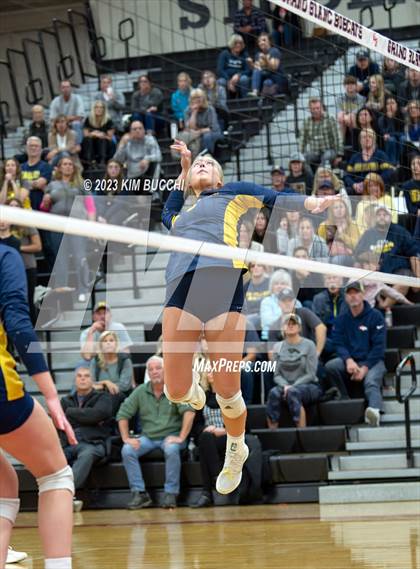 Thumbnail 1 in Clarkston vs. Hartland (MHSAA Division 1 Regional Semifinal) photogallery.