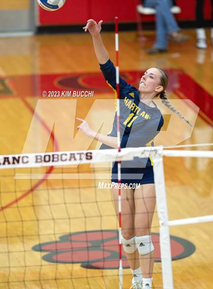 Thumbnail 2 in Clarkston vs. Hartland (MHSAA Division 1 Regional Semifinal) photogallery.