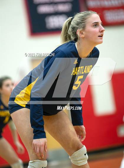 Thumbnail 1 in Clarkston vs. Hartland (MHSAA Division 1 Regional Semifinal) photogallery.
