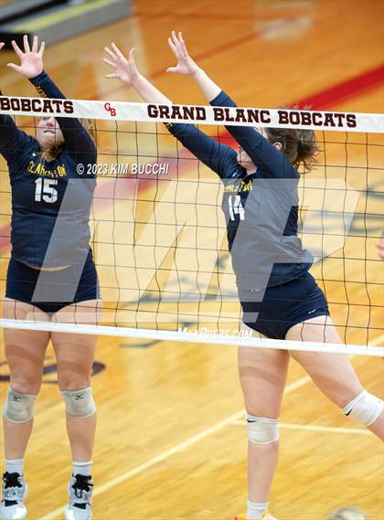 Thumbnail 3 in Clarkston vs. Hartland (MHSAA Division 1 Regional Semifinal) photogallery.