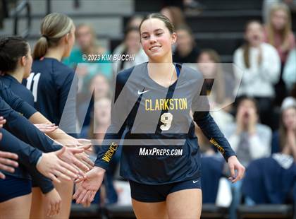Thumbnail 1 in Clarkston vs. Hartland (MHSAA Division 1 Regional Semifinal) photogallery.