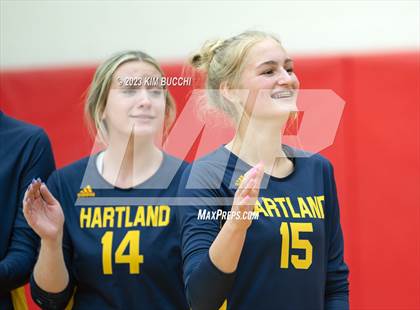 Thumbnail 2 in Clarkston vs. Hartland (MHSAA Division 1 Regional Semifinal) photogallery.