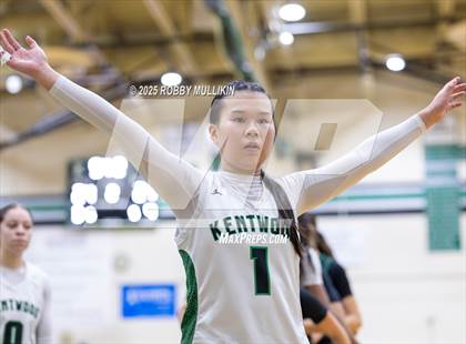Thumbnail 1 in Auburn @ Kentwood photogallery.
