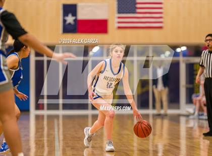 Thumbnail 3 in Lanier @ Alamo Heights photogallery.