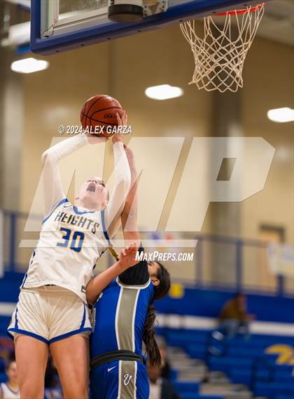 Thumbnail 1 in Lanier @ Alamo Heights photogallery.