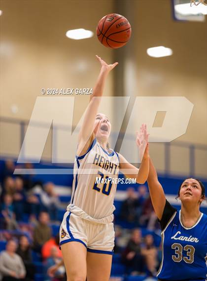 Thumbnail 3 in Lanier @ Alamo Heights photogallery.