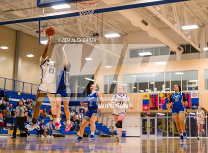 Thumbnail 2 in Lanier @ Alamo Heights photogallery.