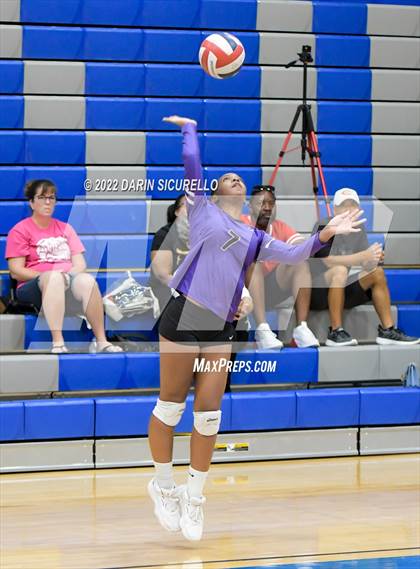 Thumbnail 2 in Arizona College Prep vs. Centennial (Westwood Tournament of Champions) photogallery.