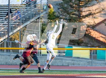 Thumbnail 1 in Royal @ Simi Valley photogallery.