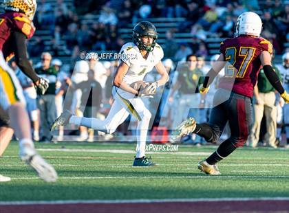 Thumbnail 2 in Royal @ Simi Valley photogallery.