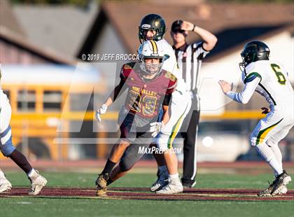 Thumbnail 1 in Royal @ Simi Valley photogallery.