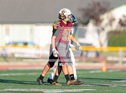 Thumbnail 1 in Royal @ Simi Valley photogallery.
