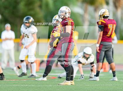 Thumbnail 2 in Royal @ Simi Valley photogallery.