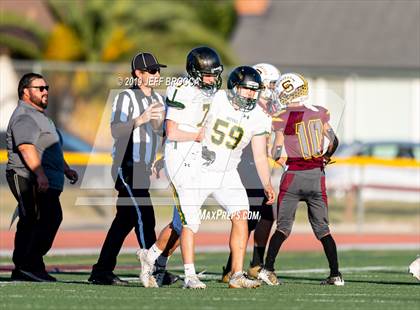 Thumbnail 2 in Royal @ Simi Valley photogallery.