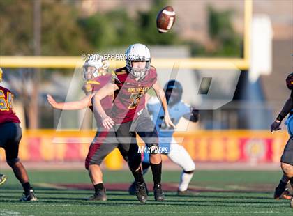 Thumbnail 1 in Royal @ Simi Valley photogallery.