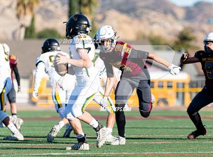 Thumbnail 2 in Royal @ Simi Valley photogallery.