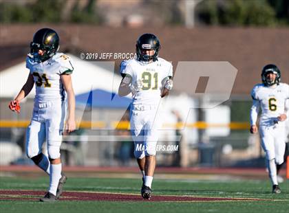 Thumbnail 2 in Royal @ Simi Valley photogallery.