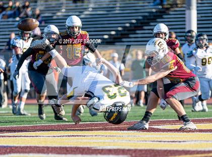 Thumbnail 2 in Royal @ Simi Valley photogallery.