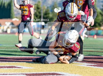 Thumbnail 2 in Royal @ Simi Valley photogallery.