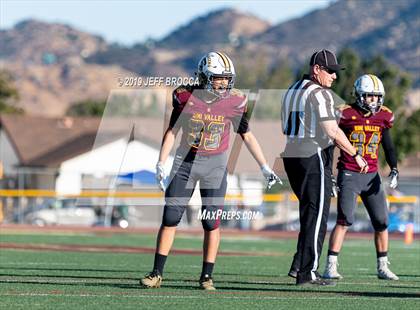 Thumbnail 1 in Royal @ Simi Valley photogallery.