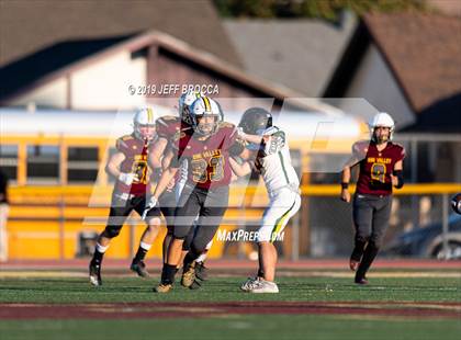 Thumbnail 2 in Royal @ Simi Valley photogallery.