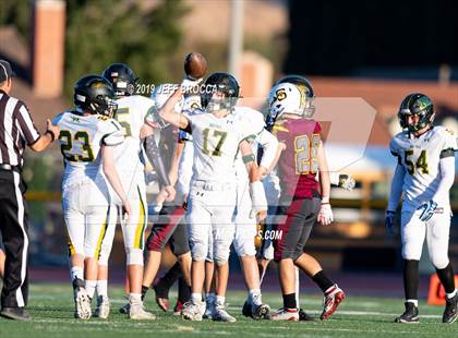 Thumbnail 3 in Royal @ Simi Valley photogallery.