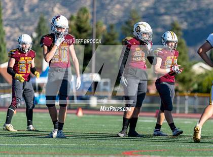 Thumbnail 2 in Royal @ Simi Valley photogallery.