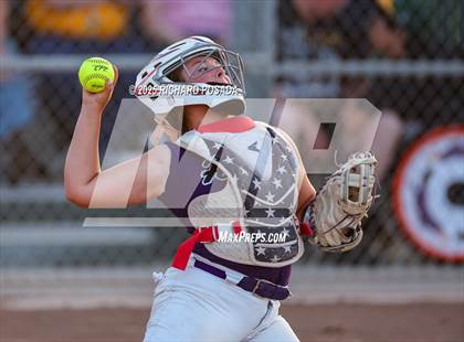 Thumbnail 1 in Mission Oak @ Kingsburg photogallery.