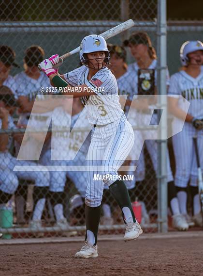 Thumbnail 1 in Mission Oak @ Kingsburg photogallery.