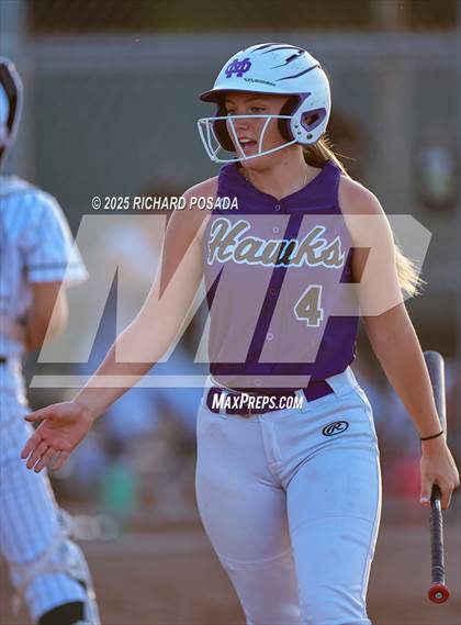 Thumbnail 1 in Mission Oak @ Kingsburg photogallery.