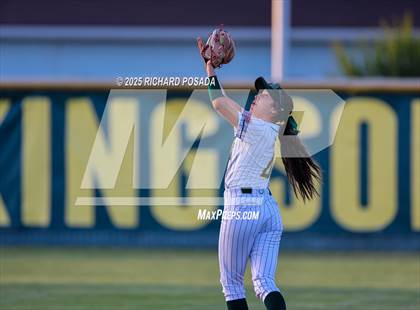 Thumbnail 3 in Mission Oak @ Kingsburg photogallery.