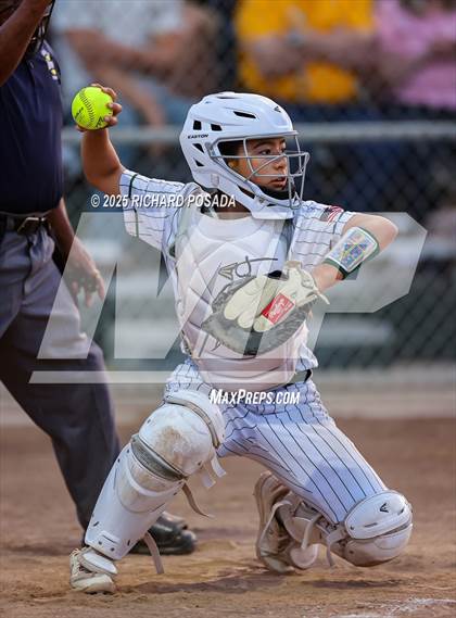 Thumbnail 3 in Mission Oak @ Kingsburg photogallery.