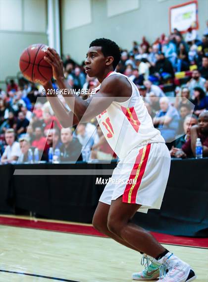 Thumbnail 3 in Corona del Sol vs Moreau Catholic (Hoophall West Invitational) photogallery.