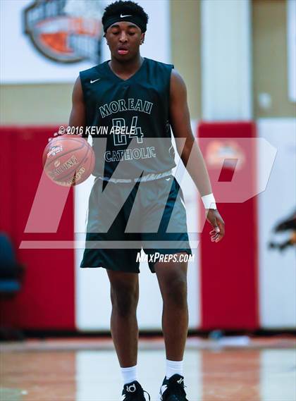 Thumbnail 1 in Corona del Sol vs Moreau Catholic (Hoophall West Invitational) photogallery.