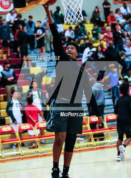 Thumbnail 1 in Corona del Sol vs Moreau Catholic (Hoophall West Invitational) photogallery.