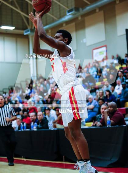 Thumbnail 1 in Corona del Sol vs Moreau Catholic (Hoophall West Invitational) photogallery.