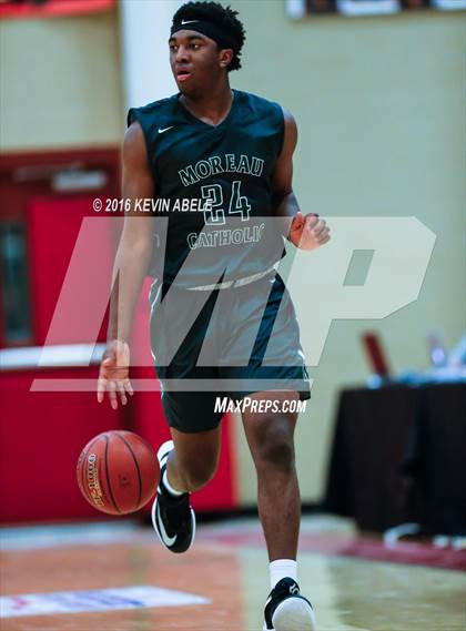 Thumbnail 3 in Corona del Sol vs Moreau Catholic (Hoophall West Invitational) photogallery.